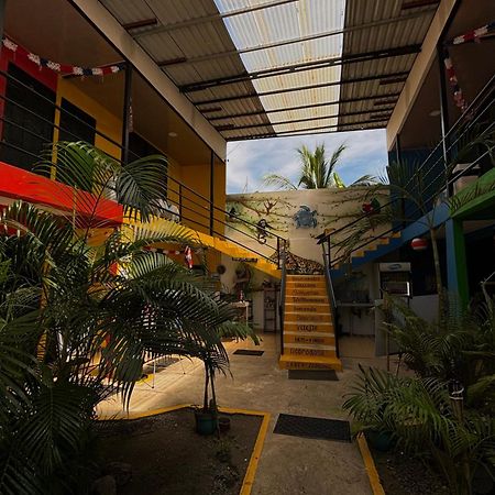 טורטוגוארו Carey Lodging מראה חיצוני תמונה